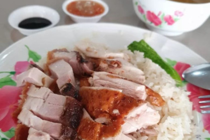 Poh Poh Roasted Chicken Rice - 12 Stalls to Try at Teban Gardens Market & Food Centre