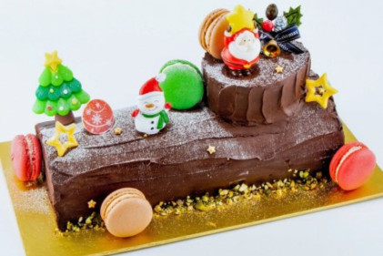Annabella Patisserie - 15 Exquisite Christmas Log Cakes in Singapore With Delivery