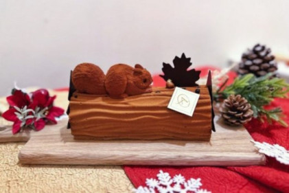 Alice Boulangerie - 15 Exquisite Christmas Log Cakes in Singapore With Delivery