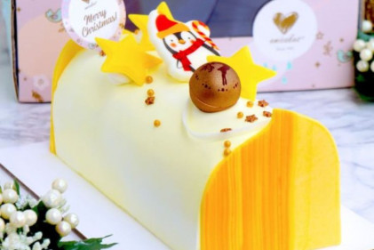 Emicakes - 15 Exquisite Christmas Log Cakes in Singapore With Delivery