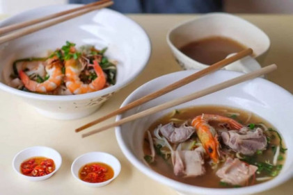 Prawn & Mee - 15 Stalls to Try at Blk 216 Bedok Food Centre and Market