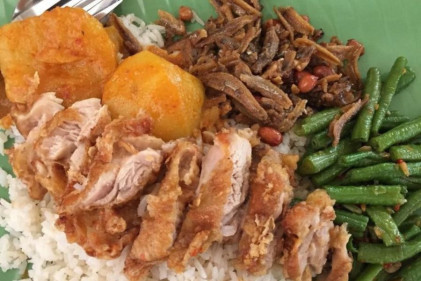 Banana Leaf Nasi Lemak - 15 Hawker Delights To Try At Boon Lay Place Food Village