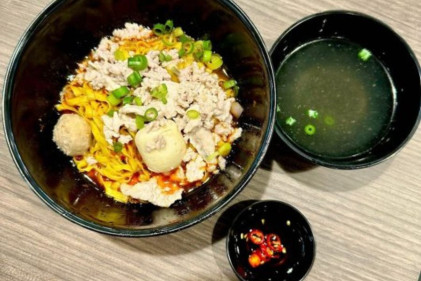 Heng Heng Noodle House - 20 Stalls to Satisfy Your Hunger Pangs at Senja Hawker Centre