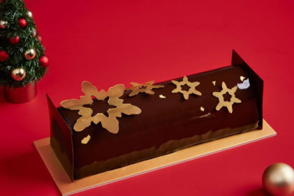 Tigerlily Patisserie - 30 Log Cakes in Singapore to Celebrate the Magic of Christmas