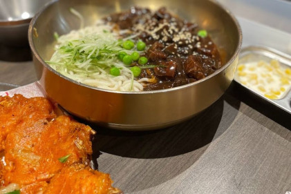 Ajumma’s - 15 Best Jjajangmyeon in Singapore For a Slurp-Worthy Time