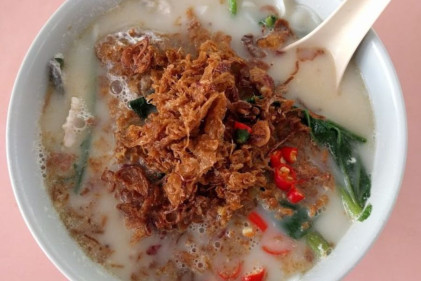 Seng Kee Fish Soup - 12 Mouthwatering Stalls at Bukit Merah Central Food Centre