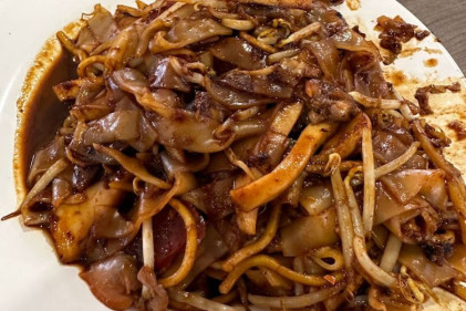 Fong Sheng Fried Kway Teow - 12 Mouthwatering Stalls at Bukit Merah Central Food Centre