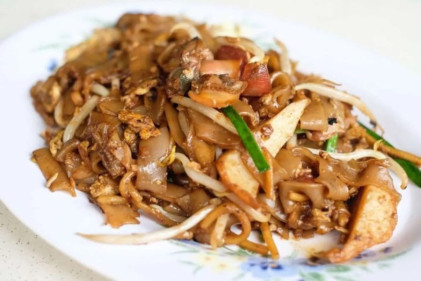 Armenian Street Fried Kway Teow - 30 Best Char Kway Teow in Singapore, Including a Halal-Friendly