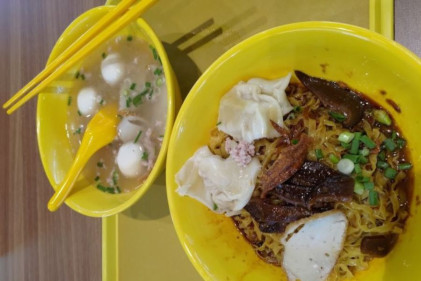 Teochew Kway Teow Mee - 15 Stalls to Try at Market Street Hawker Centre