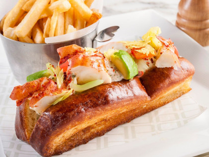 db Bistro & Oyster Bar - Best Lobster Rolls in Singapore