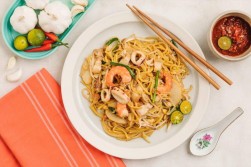 Gu Zao Wei Fried Hokkien Prawn Mee - 43 Food Stalls In Bedok 85 Market You Must Try